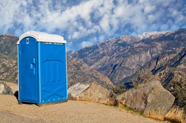 Porta potty delivery and setup in Craig, CO